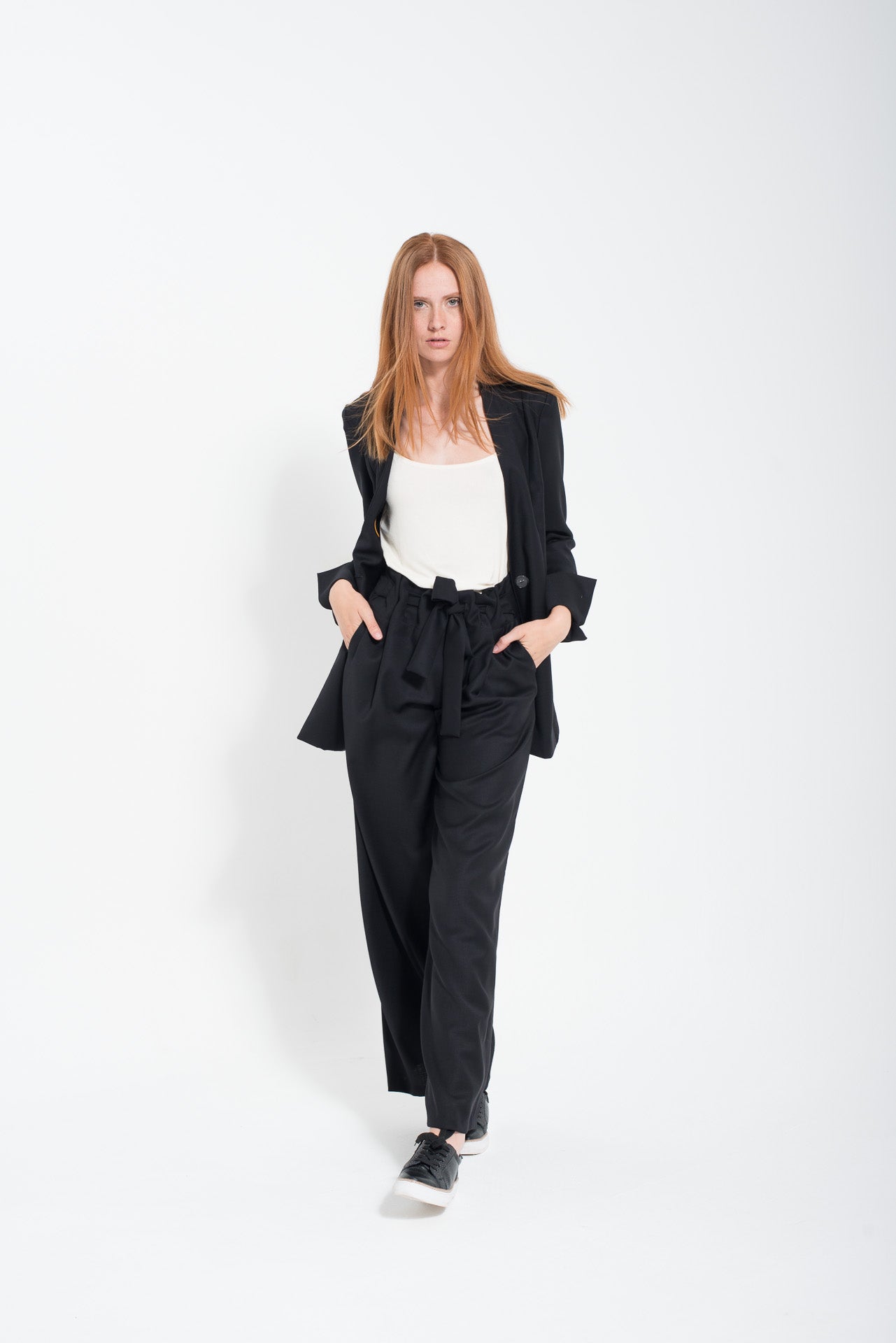 Yuna Miray weite Hose "Paperbag"